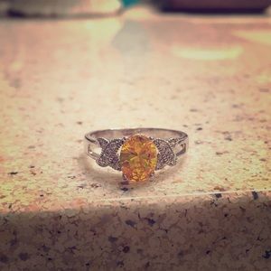 Canary yellow Diamond ring
